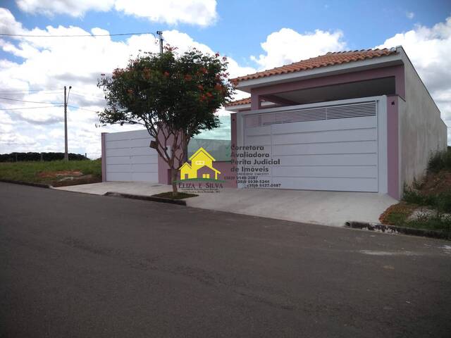 Casa para Venda em Nova Resende - 2