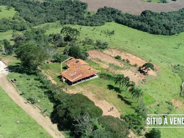 #856 - Fazenda para Venda em Nova Resende - MG