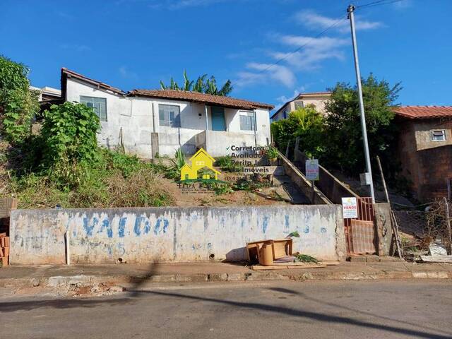 #1012 - Terreno para Venda em Nova Resende - MG