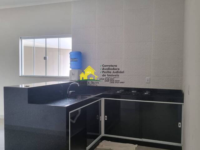 #1085 - Casa para Venda em Nova Resende - MG