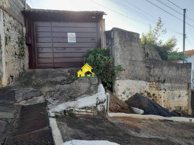 #1108 - Casa para Venda em Nova Resende - MG - 1