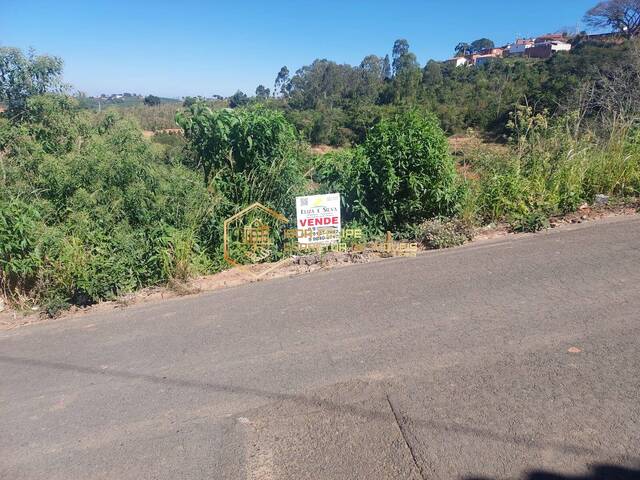 #1175 - Terreno para Venda em Nova Resende - MG