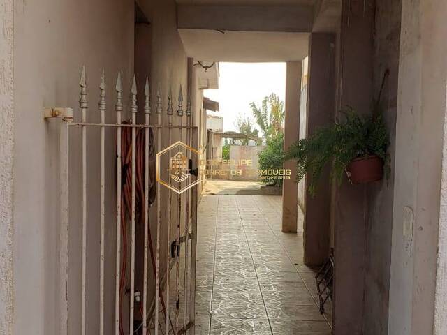 #1073 - Casa para Venda em Nova Resende - MG - 3