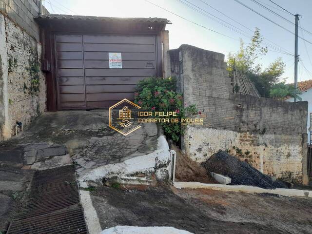 #1108 - Casa para Venda em Nova Resende - MG - 1